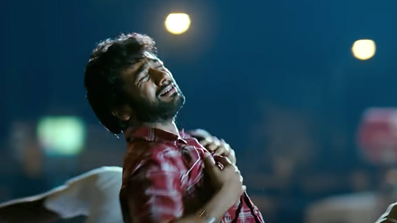 Ava Enna Enna Thedi Vantha Anjala Lyrics in Tamil