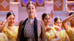 Karisai Kaattu Pennae Lyrics in Tamil